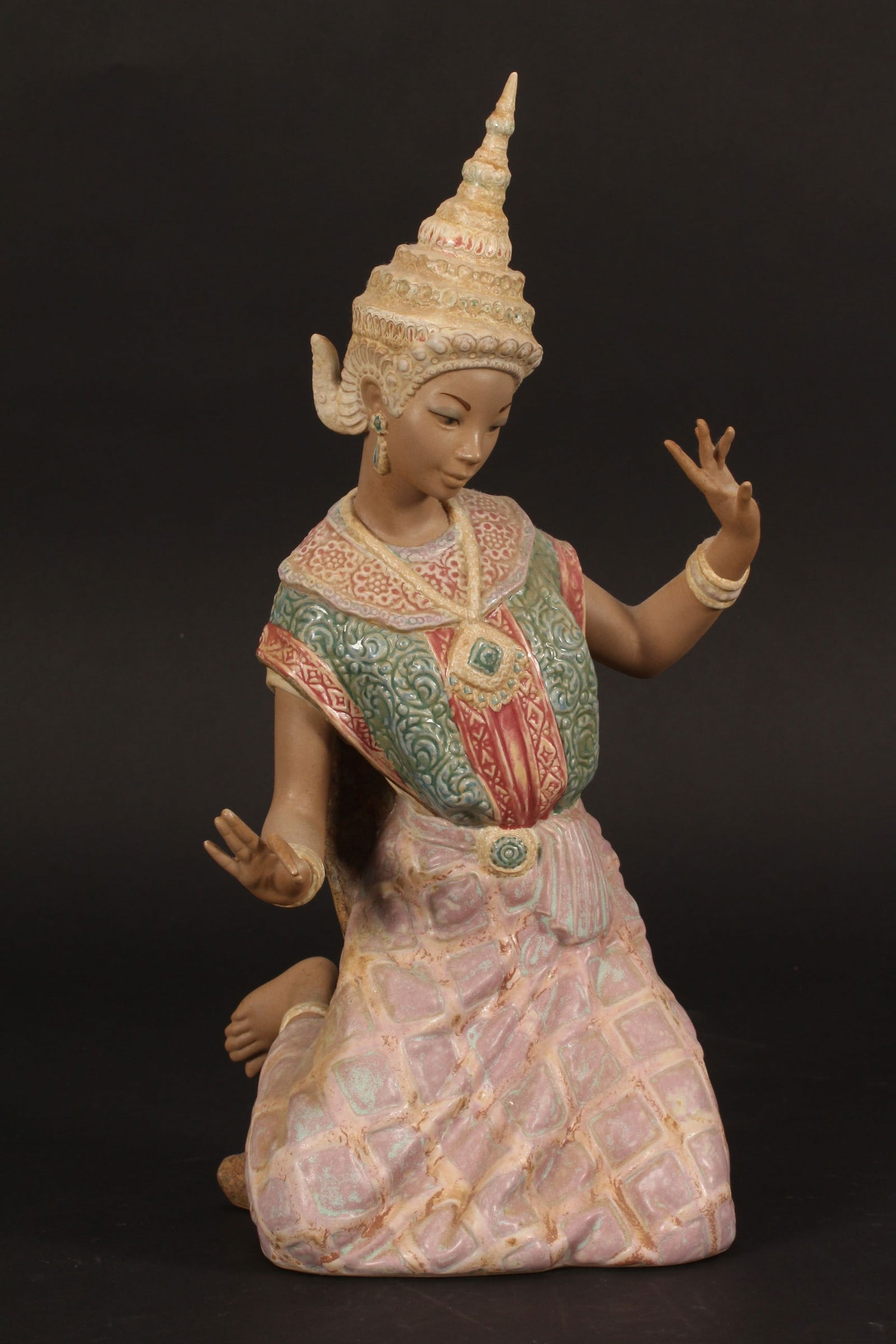 Large Lladro Thai Dancer Porcelain Figure, (1 of 6)