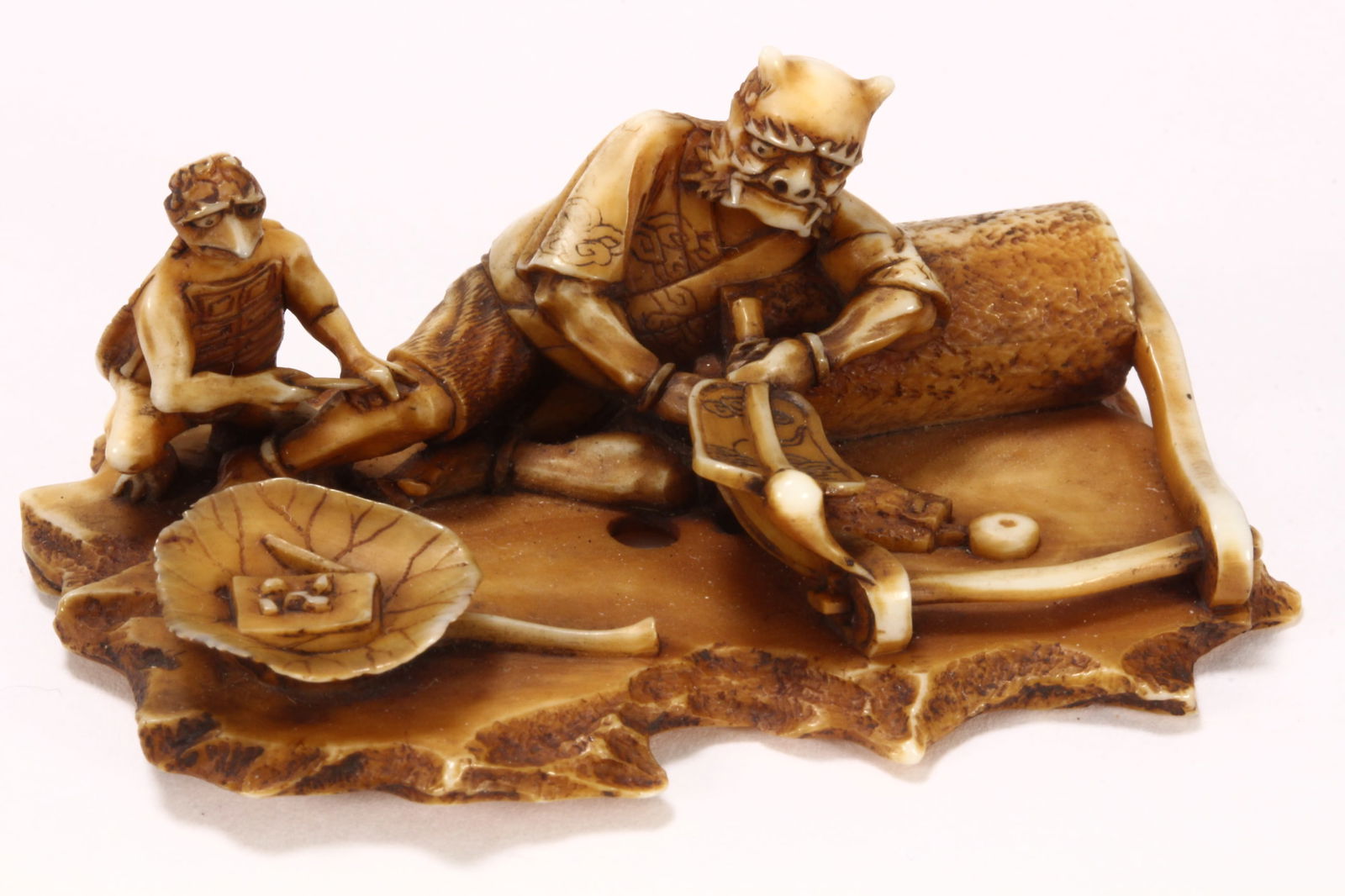 Fine Japanese Edo Period Carved Netsuke, (1 of 5)