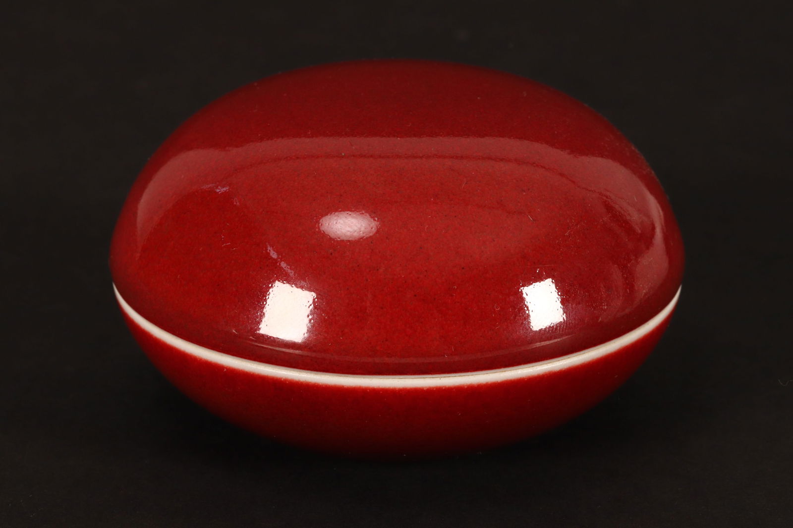 Chinese Sang De Beouf Paste Box and Cover, (1 of 4)