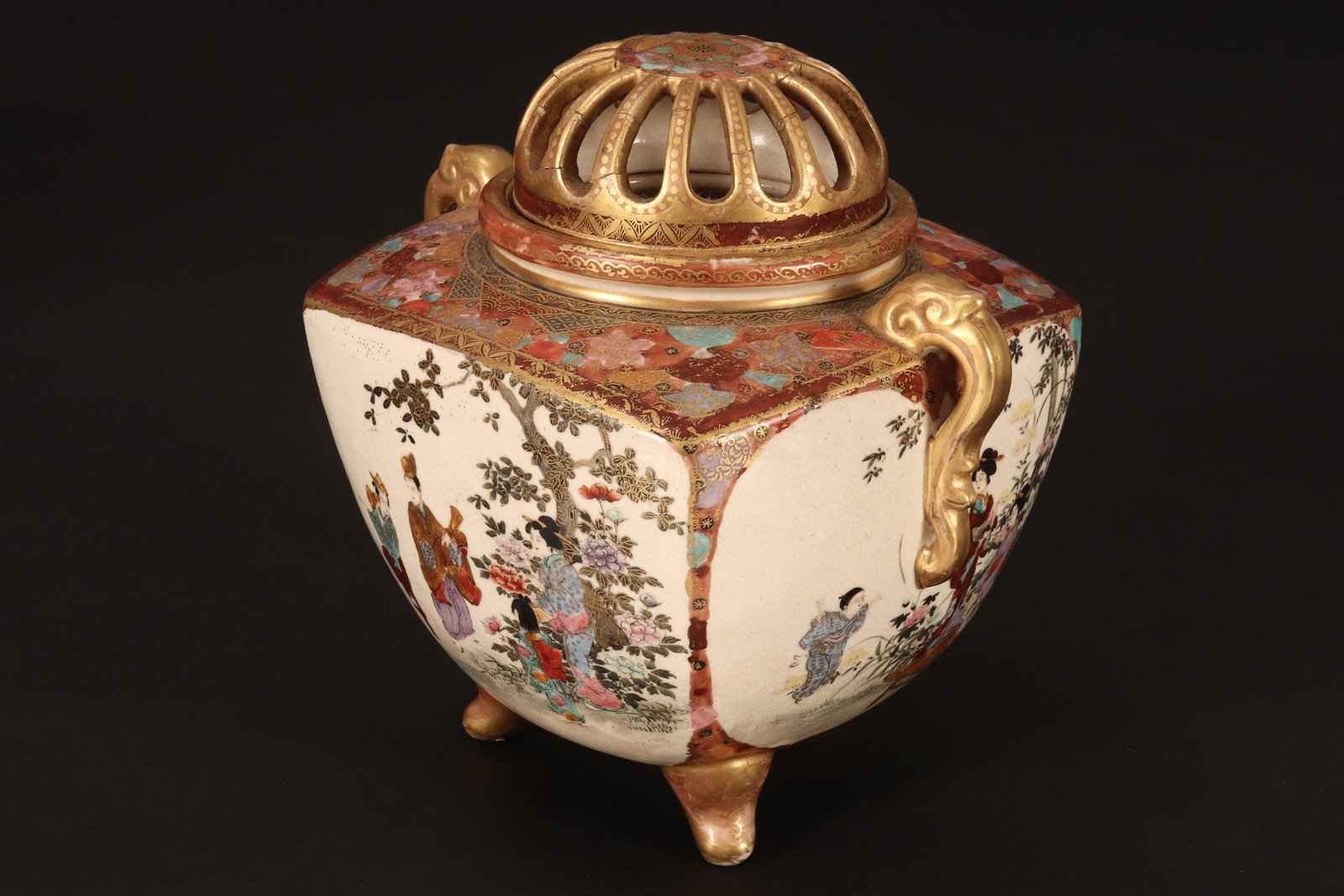 Satsuma Meiji Period Lidded Koro, (1 of 14)