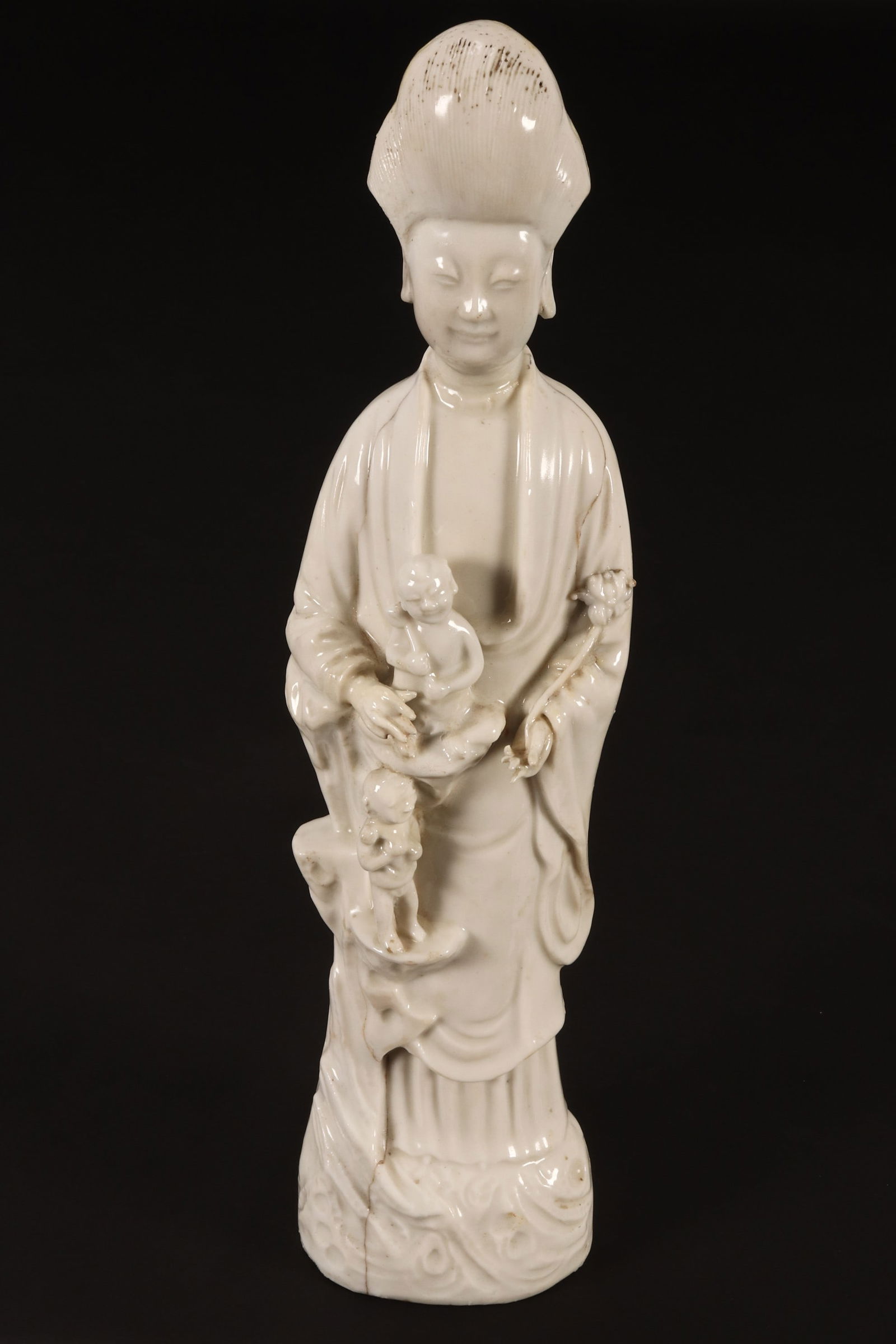 Chinese Qing Dynasty, Dehua Porcelain Figure of Guan Yin, (1 of 7)