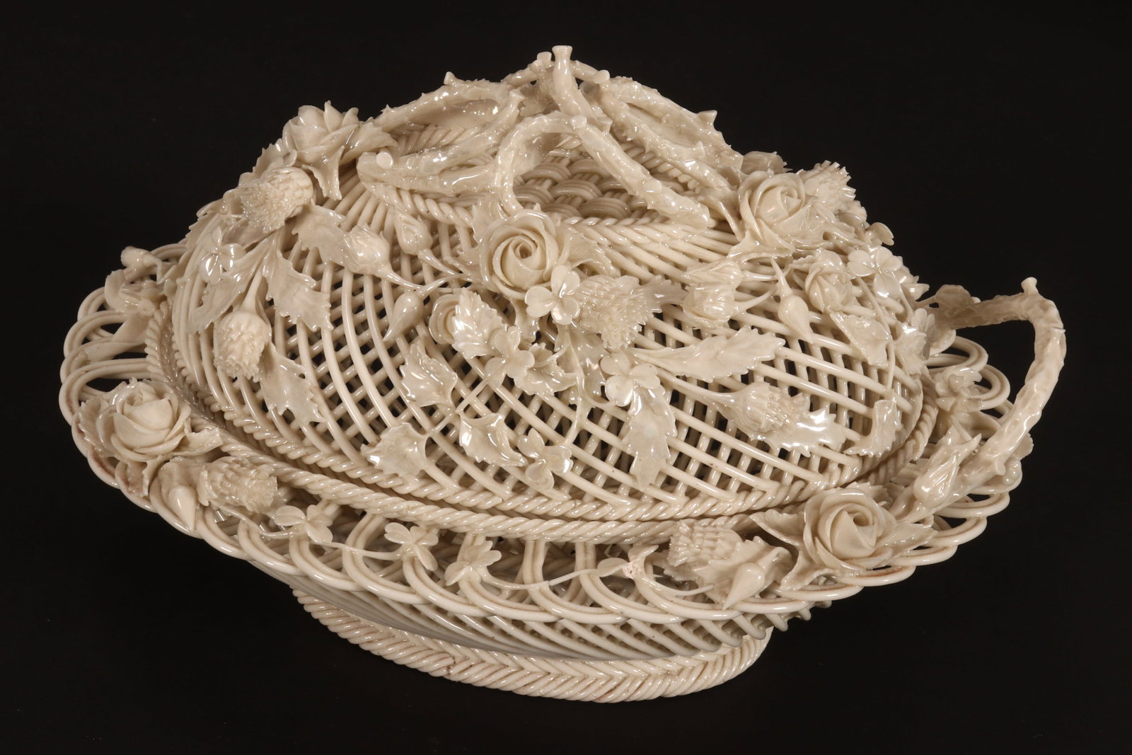 Belleek Reticulated Twin Handled Basket and Cover, (1 of 2)