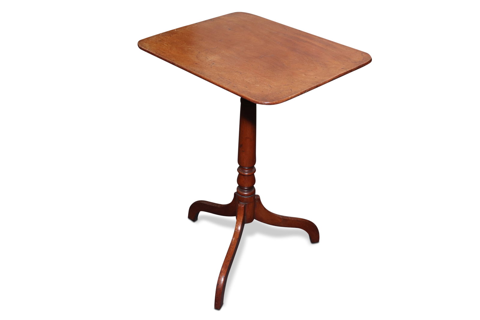 Lovely Georgian Mahogany Tilt Top Occasional Table: with rectangular tilt top, above a slender turned support, on three downward splayed legs, 73cm x 43cm x 55cm