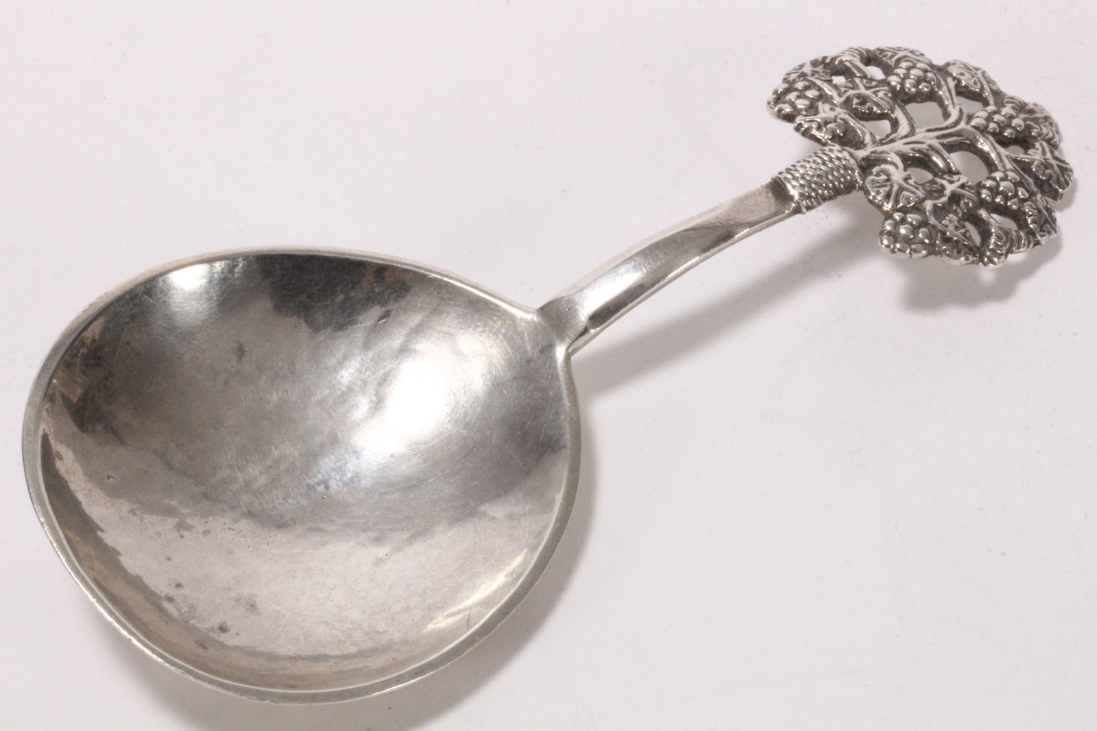 Lovely Arts and Crafts Sterling Silver Caddy Spoon (1 of 4)
