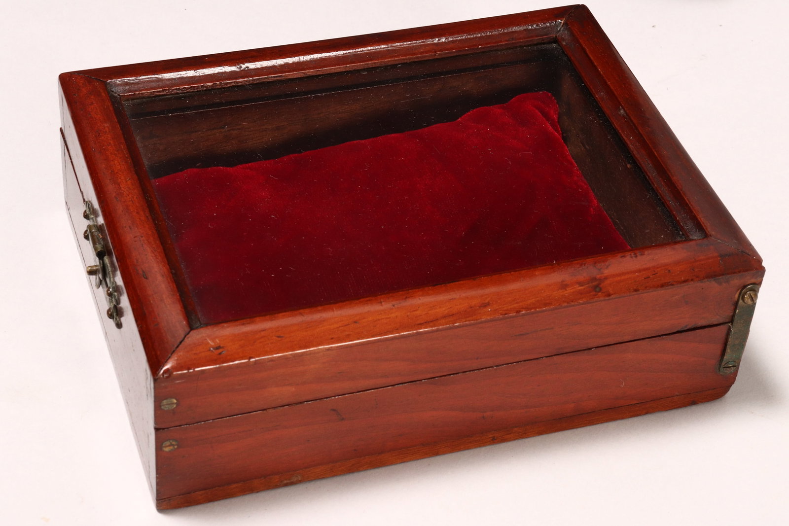 Small Australian Cedar Display Case,: early 20th century, with red velvet cushion to interior, 5cm x 16.5cm x 12.5cm