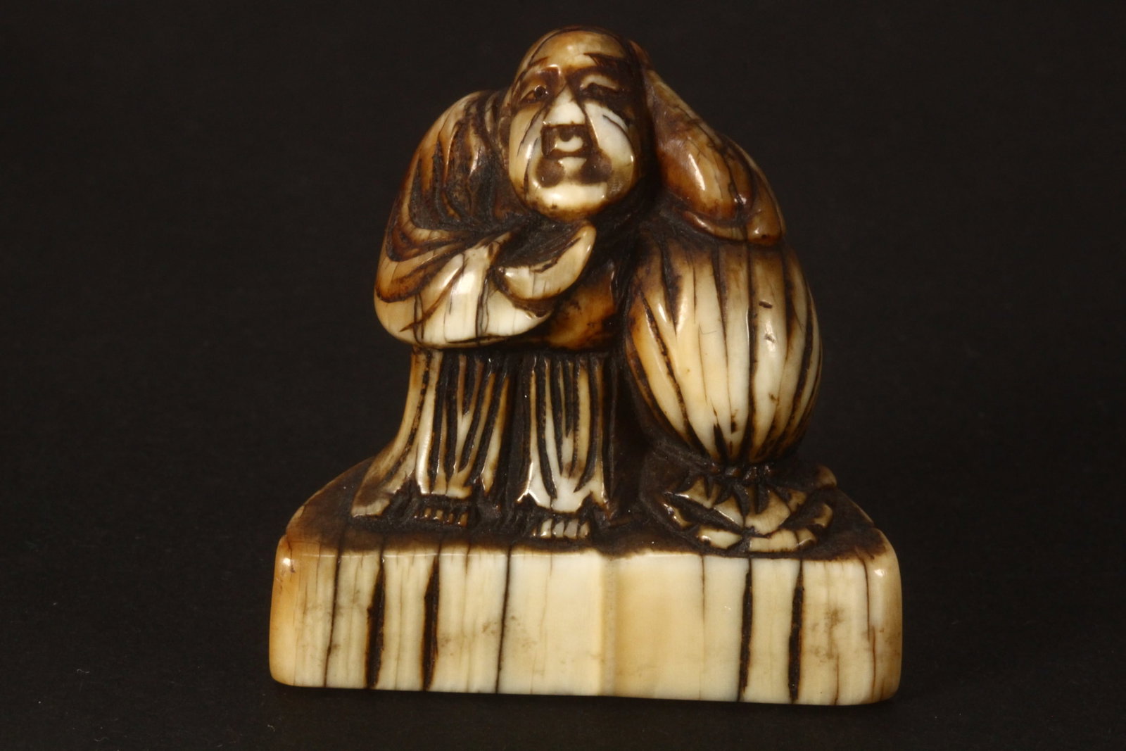 Chinese Qing Dynasty Carved Toggle, (1 of 6)