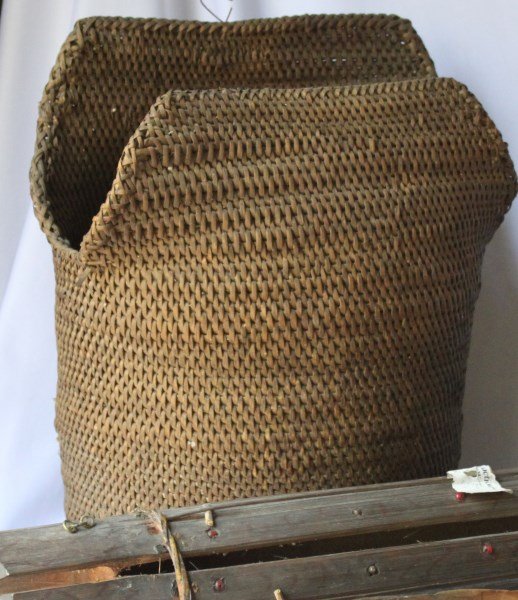 19th/20th Century Oceanic Cuirass and Sword,: possibly Gilbert Islands, the cuirass woven in coconut fiber, the wooden sword with shark teeth finely bound to shaft, l 83cm (sword) Note: Similar Lot sold Bonhams Oceanic Art, Auction 20157 San Fran