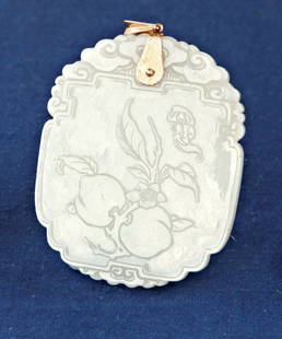 Chinese Carved Jade Plaque Pendant,: of oval form, carved with peaches to ones side and seal mark to the other side, with gold mount, h 6.5cm