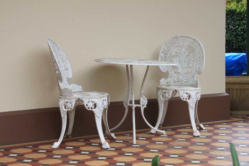 Outdoor Umbrella Table and Two Chairs,: in a white finish, (3)