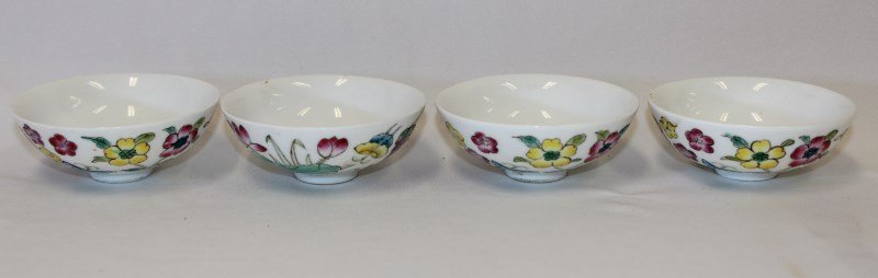 Four Small Chinese Famille Vert Porcelain Bowls, (1 of 6)