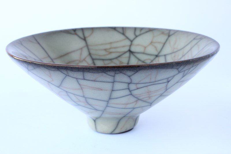 Chinese Ge Yao Ware Bowl, (1 of 4)