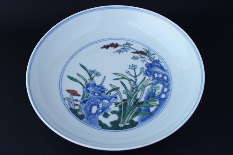 Fine Chinese Doucai Shallow Porcelain Bowl, (1 of 6)