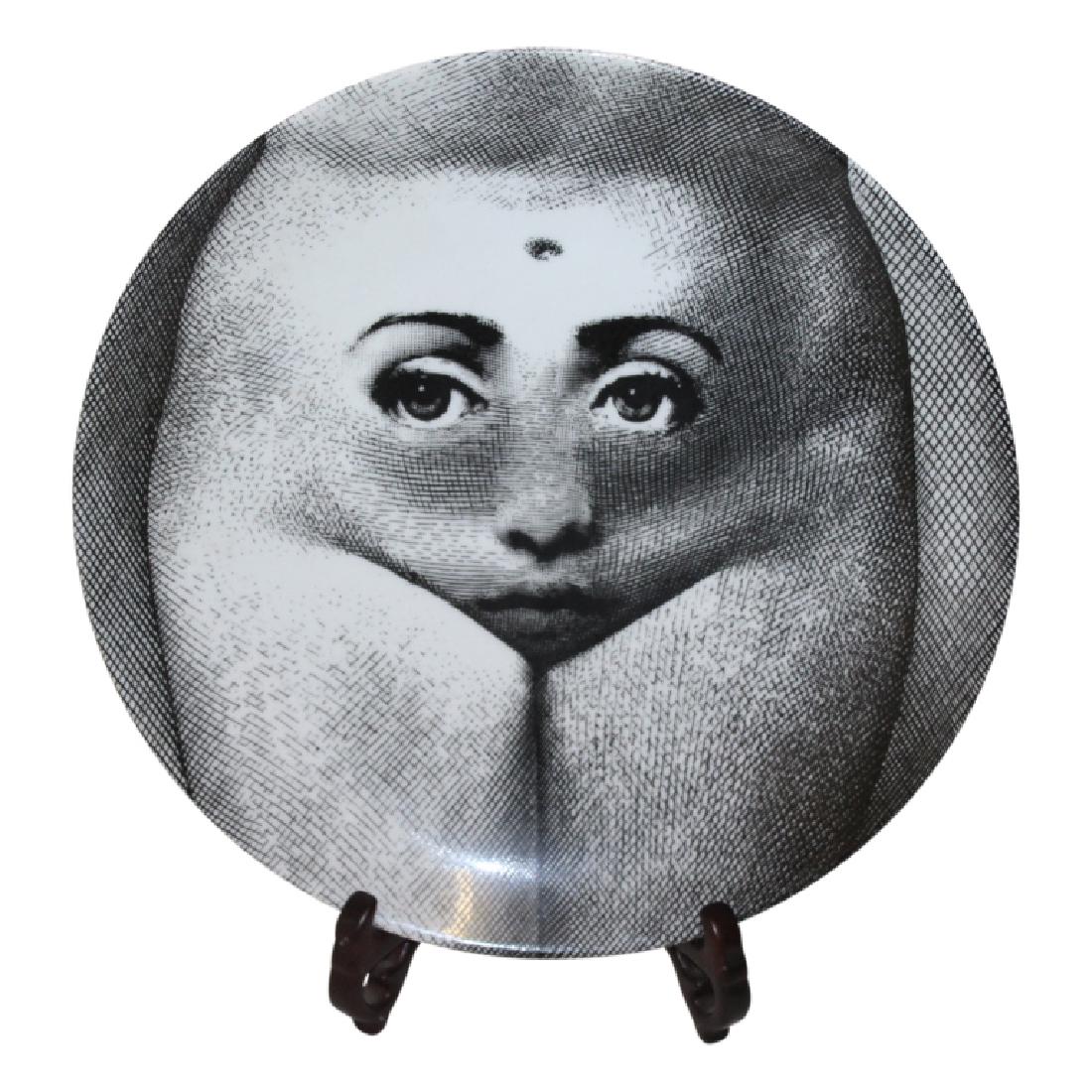 Fornasetti Plate: Tema E Variazioni #281: Tema E Variazioni #281 Fornasetti Plate. Measure 10" in diameter. Very Good Condition.