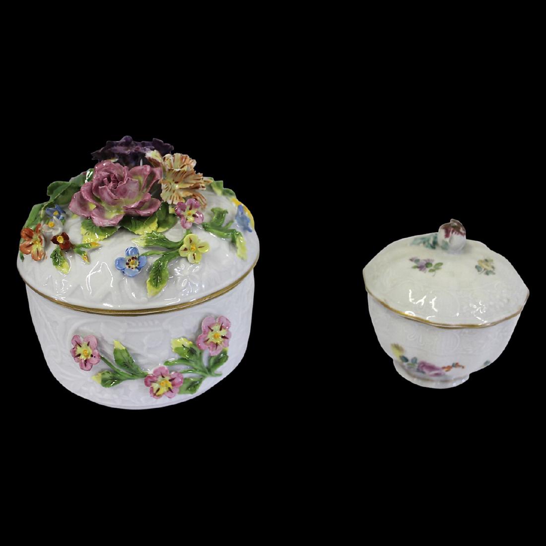 Pair of Dresden Porcelain Bowls with Lids (1 of 7)