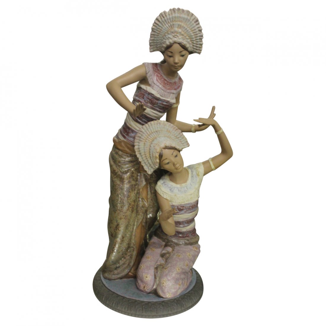 Large LLADRO Thai Dancers (1 of 1)