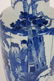 Period fine antique tall chinese blue and white vase - 7