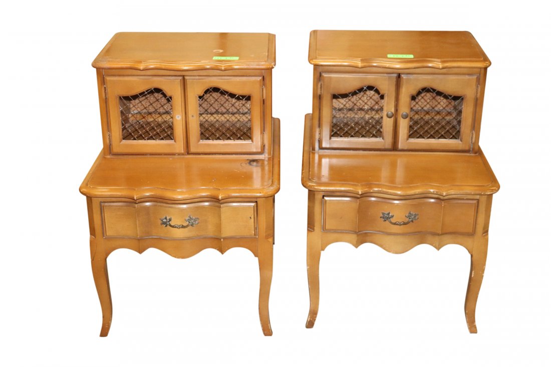 PAIR OF FRENCH PROVINCIAL END TABLE (1 of 1)