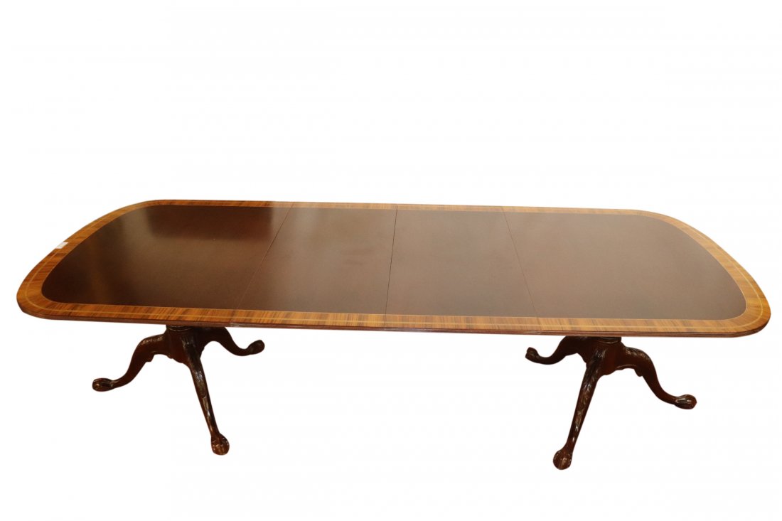 Fine Georgian Style Banded Dining Table (1 of 10)