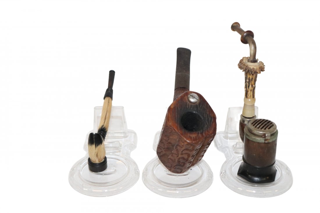 Collection of 3 Assorted Vintage  Wood Carved Pipes (1 of 4)