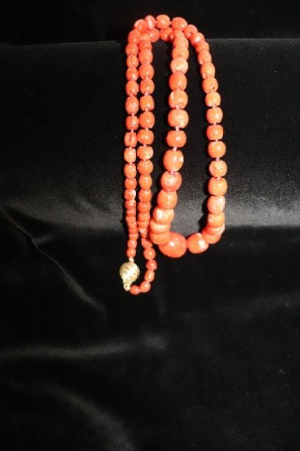 Lovely Vintage Ciner   Necklace (1 of 10)