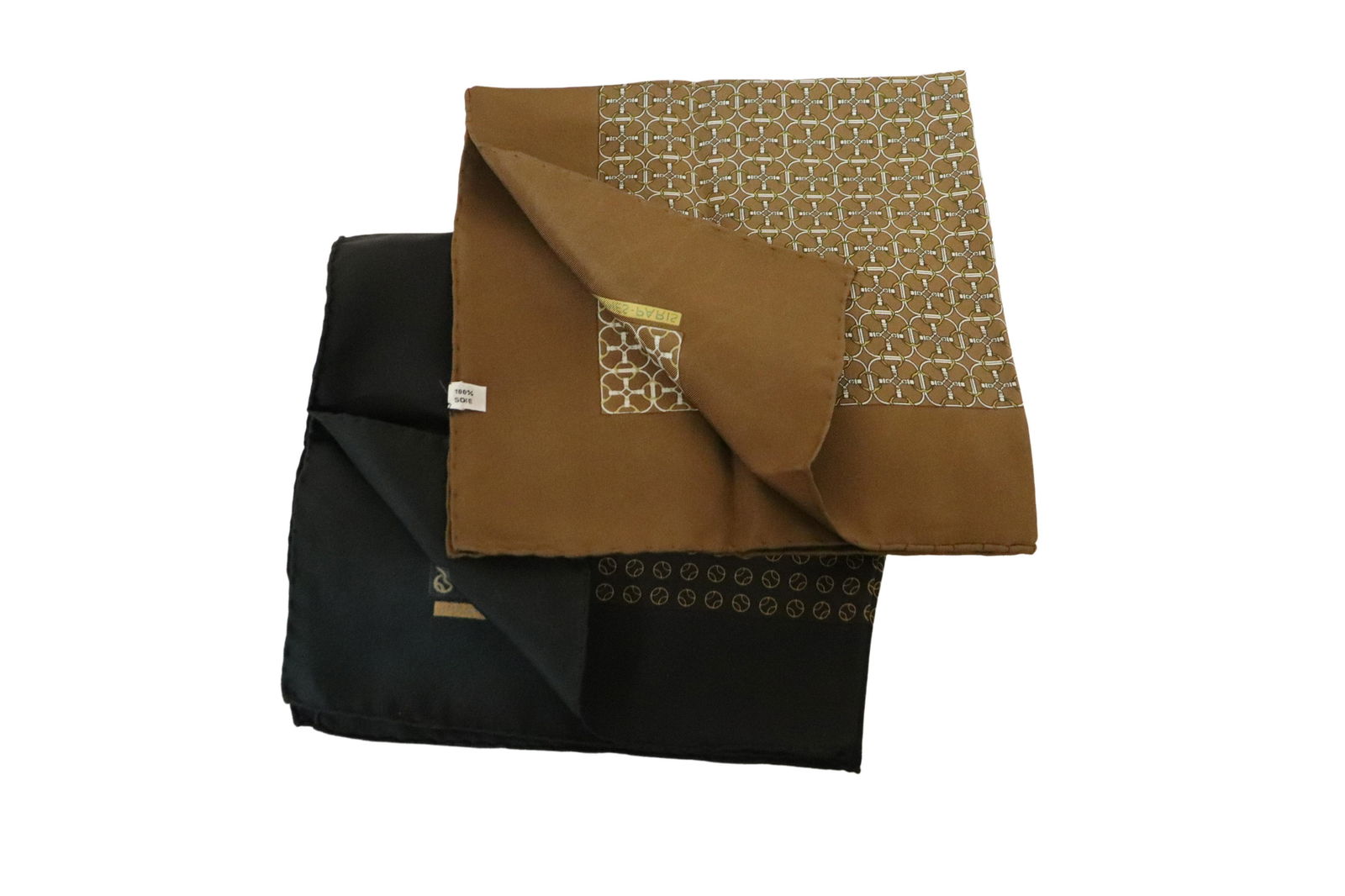 2  Authentic Classic Hermes Pocket Squares (1 of 5)