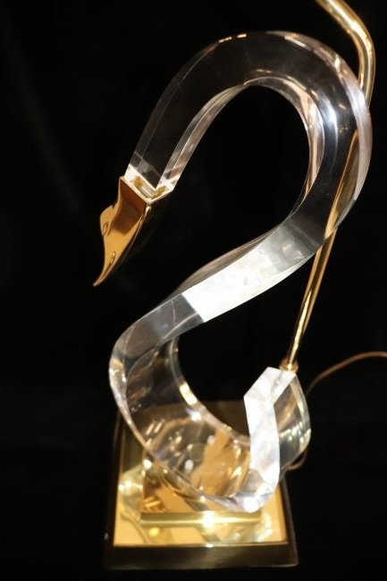 Vintage Lucite & Brass Swann Head Lamp (1 of 6)