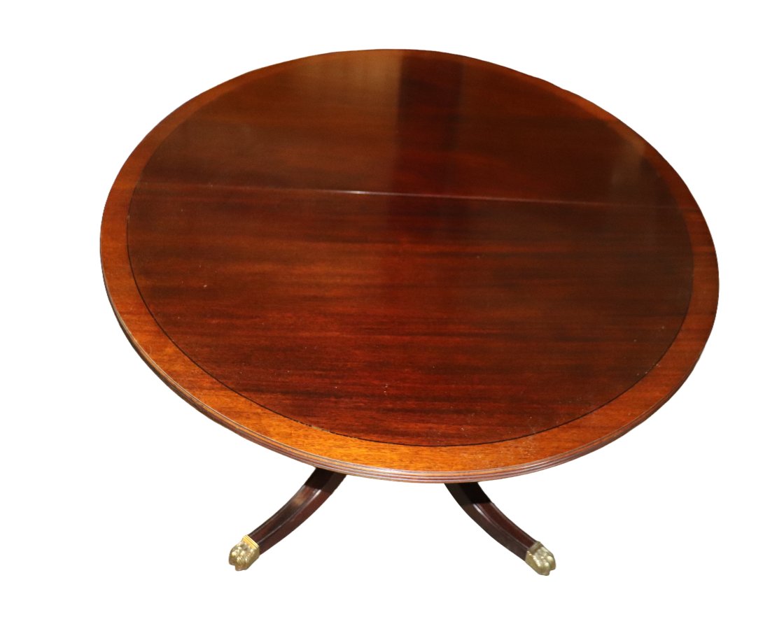 Stickley Mahogany Duncan Phyfe Style Dining Table & 4 Chairs: Stickley Mahogany Duncan Phyfe Style extension dining table & 4 chairs. Table signed in Good condition. Chairs not signed in fair condition Dimensions: Chairs measure 41 inches high x 17 1/2 inches wi