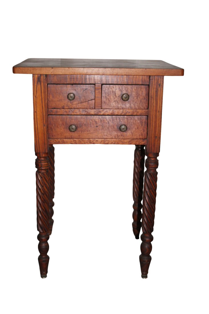 Work Table 2 drawer Turned spindle Leg (1 of 3)