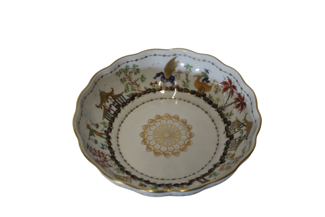 Chinese Familie Rose Late 18th Century Plate (1 of 4)