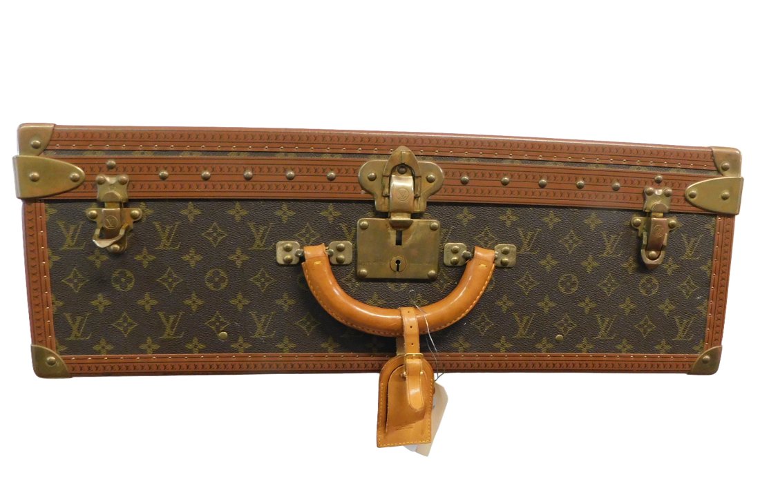 Vintage Authentic  Louis Vuitton Suitcase (1 of 12)