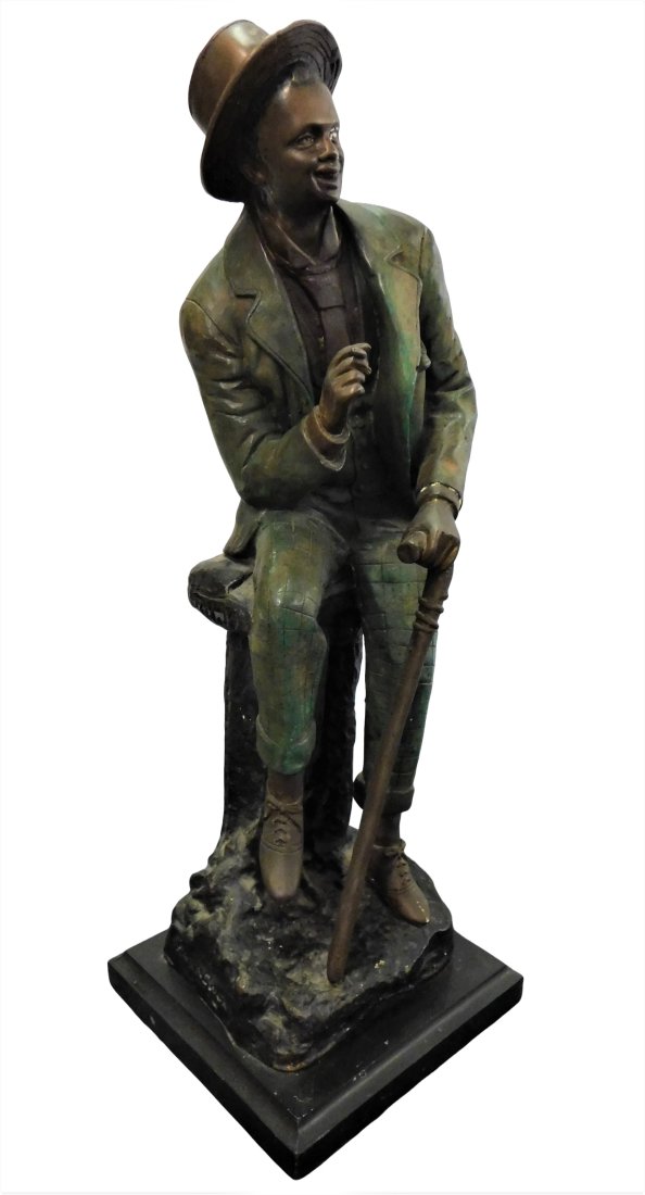 Farnsworth Signed Painted Bronze Statue of Seated Man: Farnsworth Painted Bronze Statue of Seated Black Man with Cane & Cigar 1950's era. Dimensions: 23 inches high with base. Sculpture only measures 21.5 inches high x 8 inches square base. Condition : Go