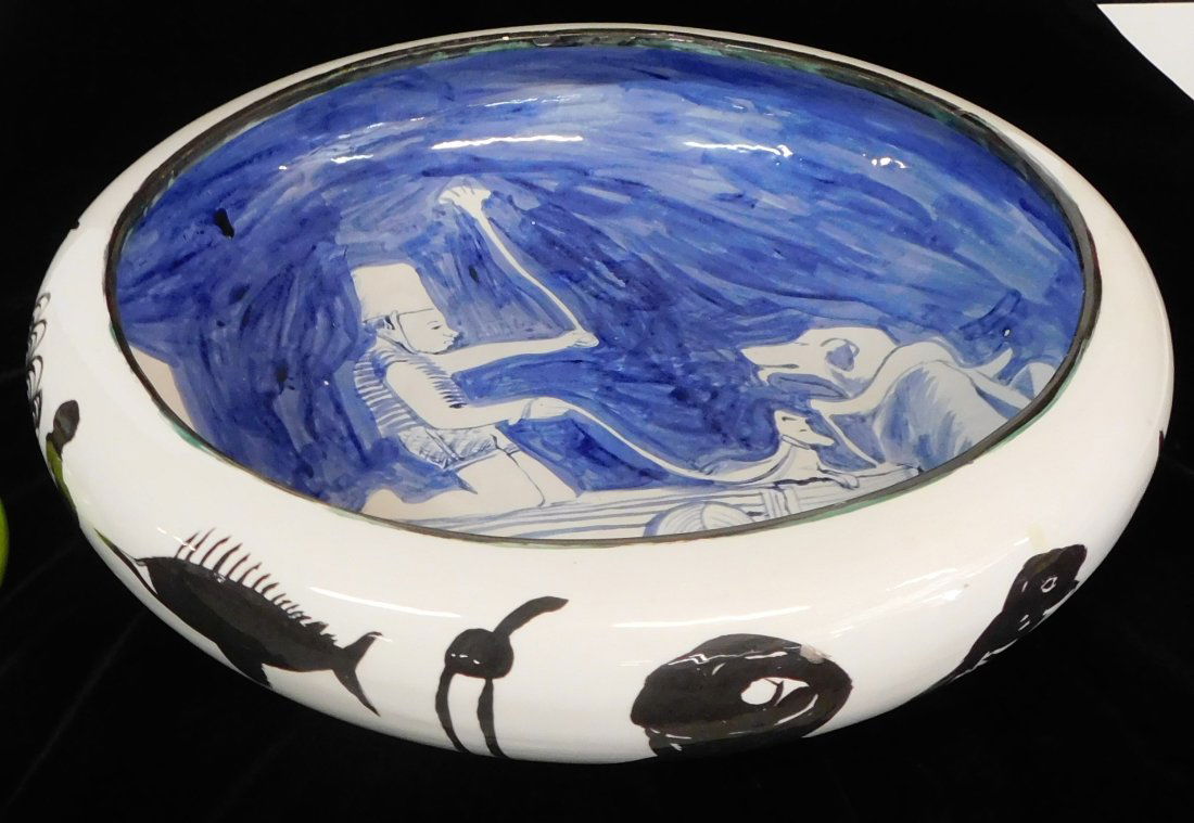 Hand painted Glazed Large Bowl Mush Paton Miller (1 of 5)