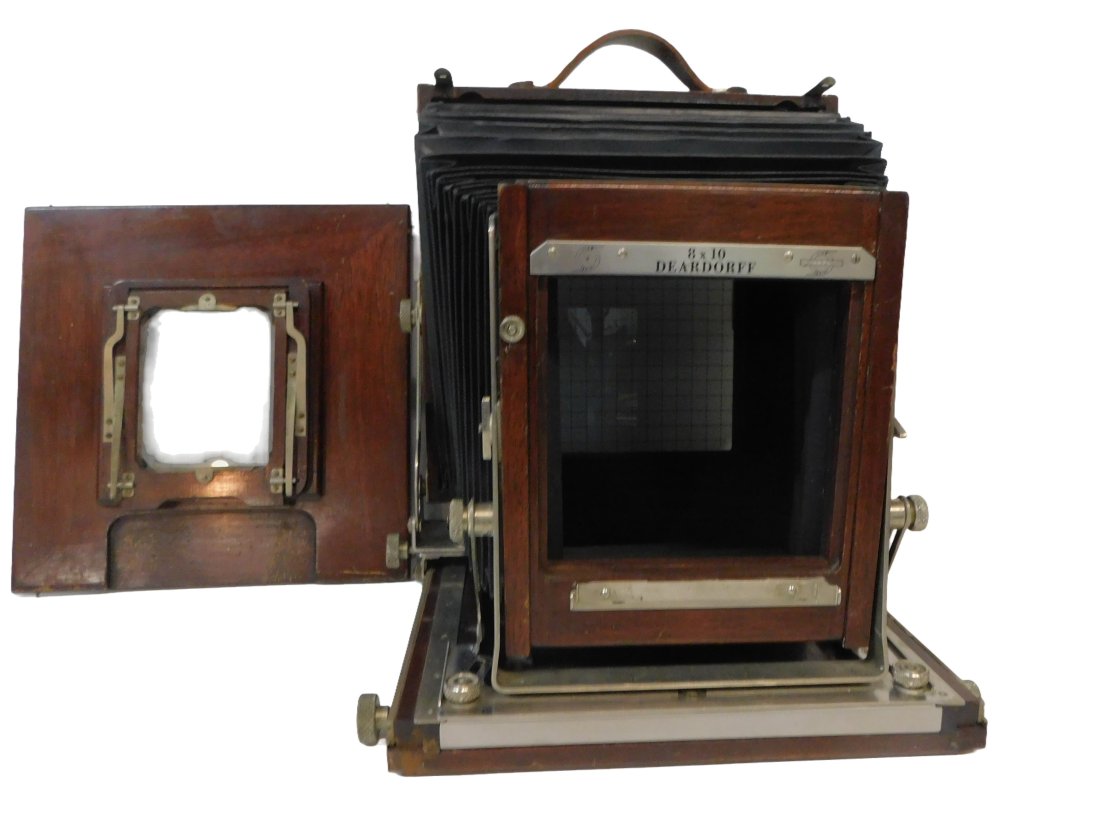 Antique Deardorff 8 x 10 View Camera (1 of 12)