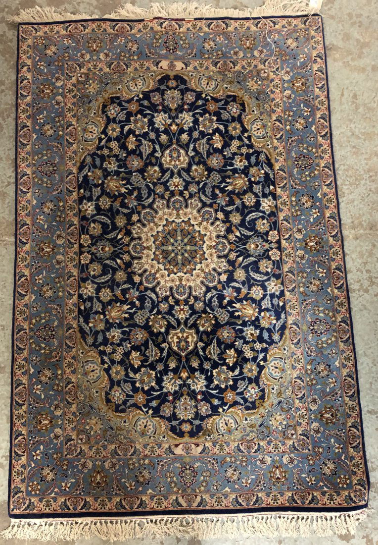 Fine Persian Rug Signed (1 of 5)