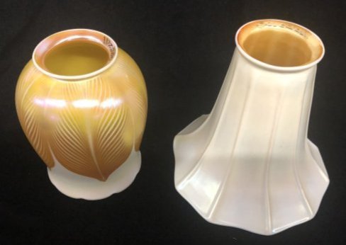 Signed American Quezal Pulled Feather Shades (1 of 7)