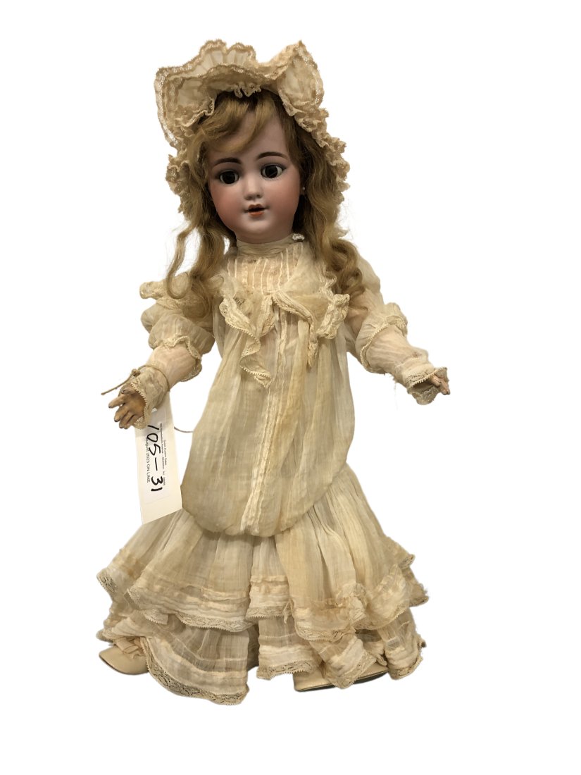 Simon & Halibig Doll (1 of 5)