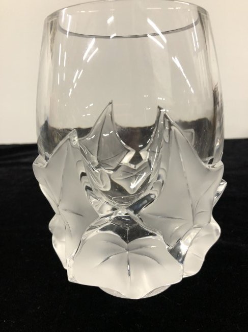 Lalique Frosted Crystal Hadera Vase: Lalique Frosted Crystal Hadera Vase. Signed on bottom. No visible chips, cracks or nicks Dimensions: 7 inches high x 4 inches in diameter. Condition : Expand photos to see additional details. For more