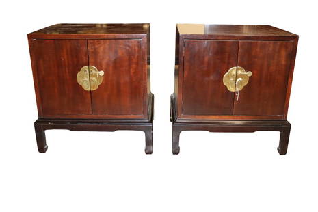 Henredon Far East Collection by Michael Taylor Pair Night stands: Henredon Far East Collection by Michael Taylor Pair Night stands. Tops need some attention. Signed in drawers and on back. Dimensions: 17 inches deep x 21 inches wide x 24 inches high. Condition : Exp