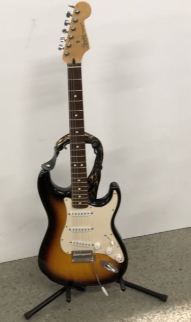 Fender Guitar (1 of 8)