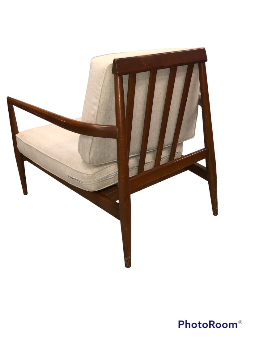 Kofod Larsen Style MCM Chair (1 of 10)