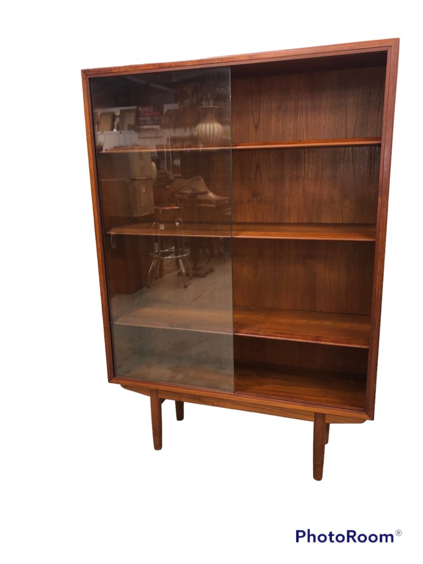 MCM Danish Glass Front Bookcase (1 of 4)