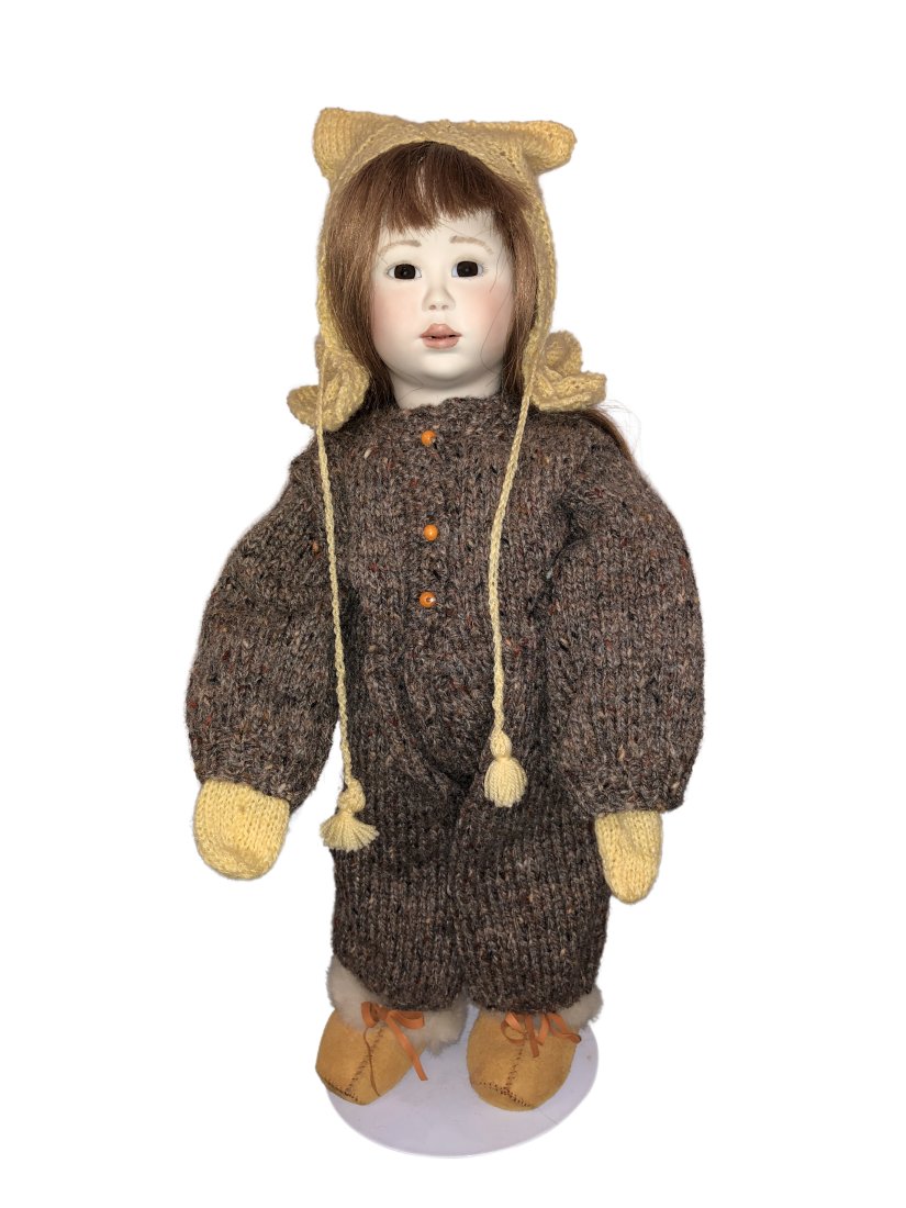 Lynne & Michael Roche Doll - Sophy (1 of 5)