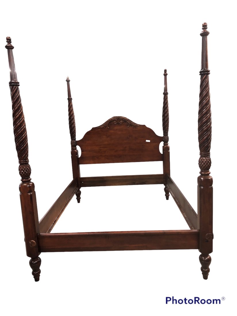 Ethan Allen 4 poster Bed-Queen (1 of 5)