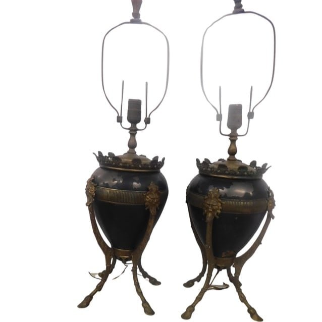 Pair of Lamps with horse hoofs - Jansen style (1 of 2)