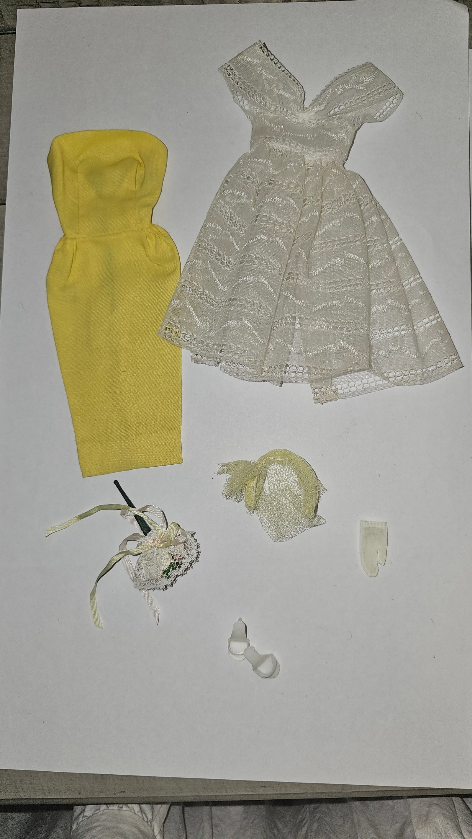 Barbie Collectibles: Description