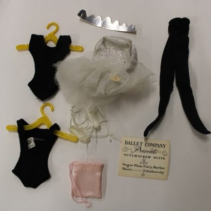 Barbie Collectibles: Description