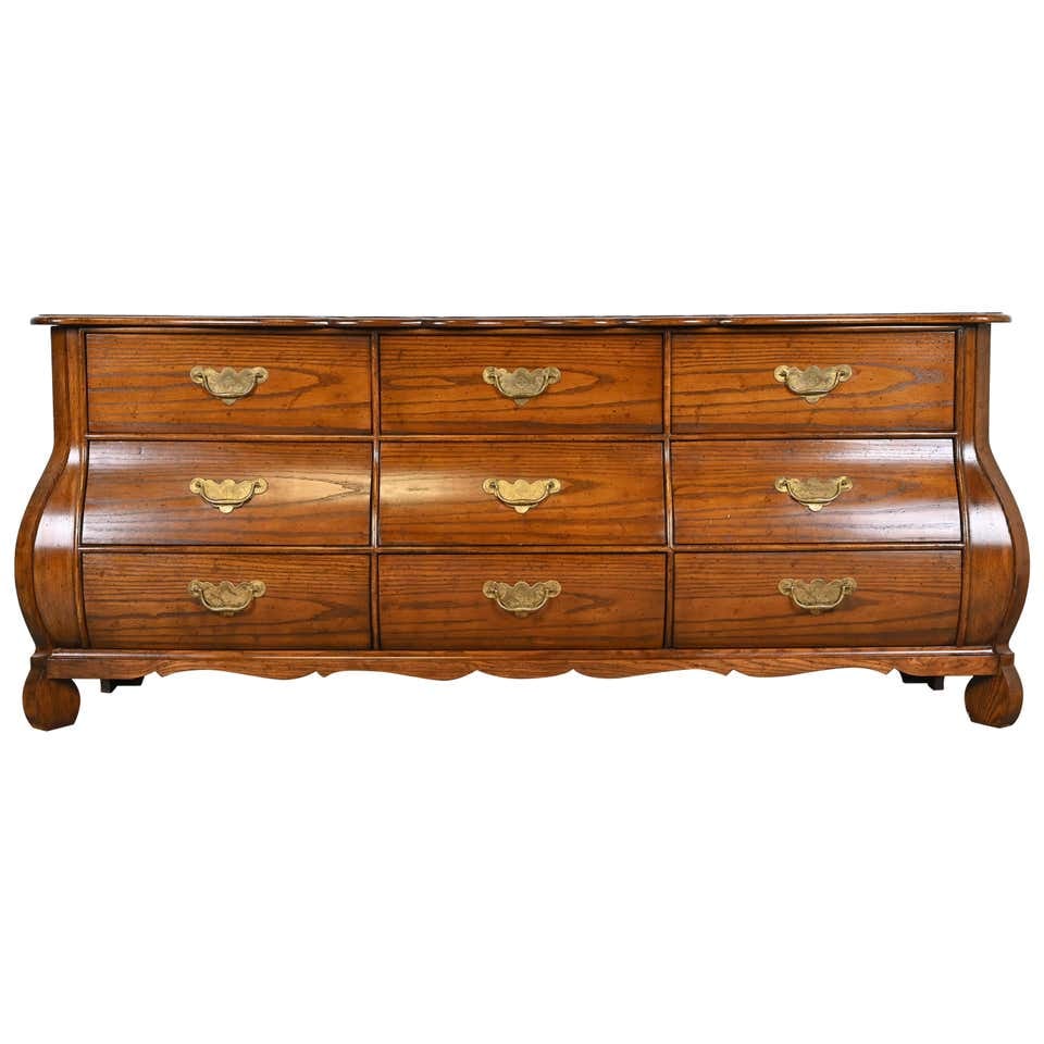 Baker Furniture Fine Oak Bombay Provincial Style Dresser (1 of 2)
