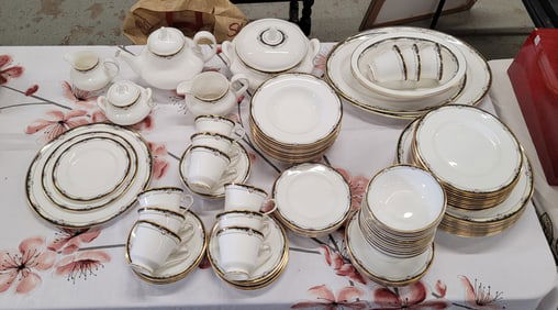 Royal Doulton Dinnerware Service For 12
