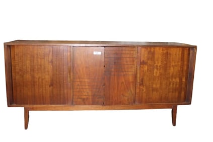 Fine Mid Century Modern Dresser