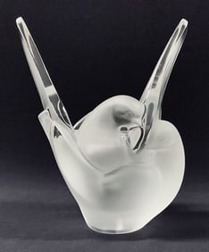 Lalique "Sylvie" Vase of intertwined Doves.